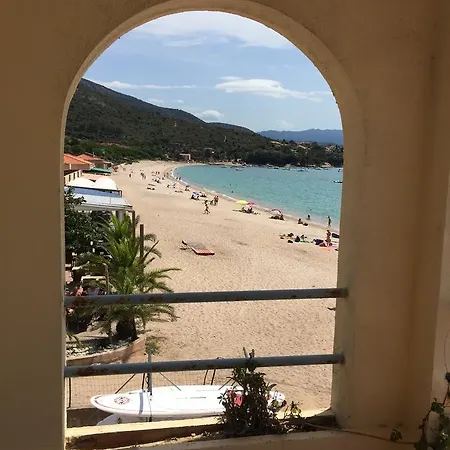 Hotel Cyrnos
