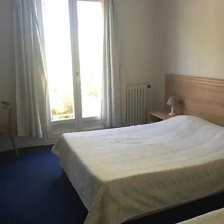 Cyrnos Hotel